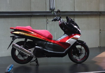 Honda PCX đi chậm có tiếng kêu? - ĐẤT VÀNG